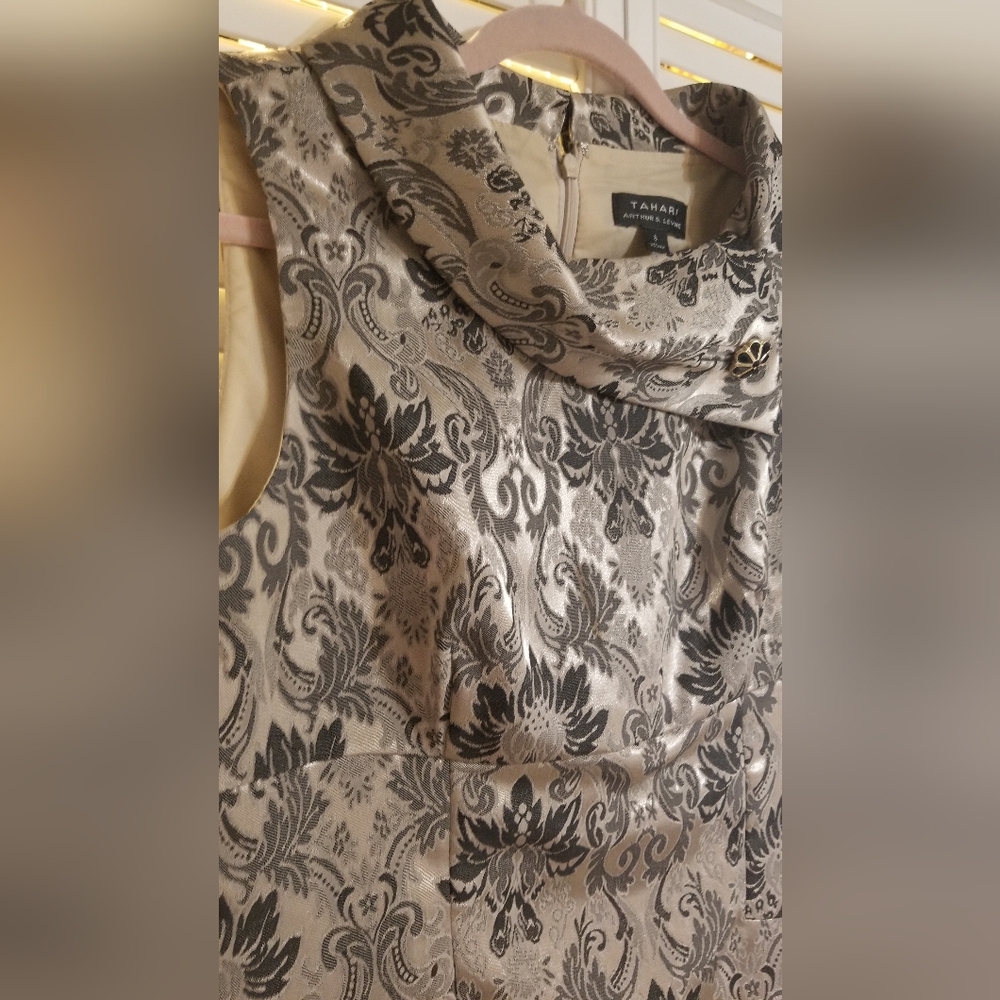 Tahari Black and Gray Floral Mini Dress - Picture 2 of 11